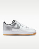 Nike Air Force 1 '07 LV8
Men's Shoes