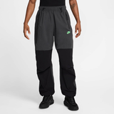 Nike Tech
Men's Woven Oversized Trousers