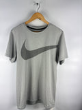 Nike  T-shirt