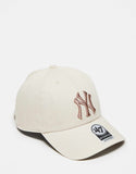 47 Brand NY Yankees clean up baseball cap in beige with tonal logo