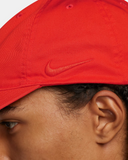Nike Club Unstructured Flat-Bill Cap - Picante Red