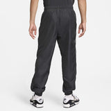 Nike Air
Men's Woven Trousers