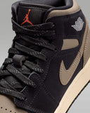 Air Jordan 1 Mid SE