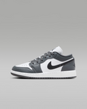 Air Jordan 1 Low Older Kids' Shoes
