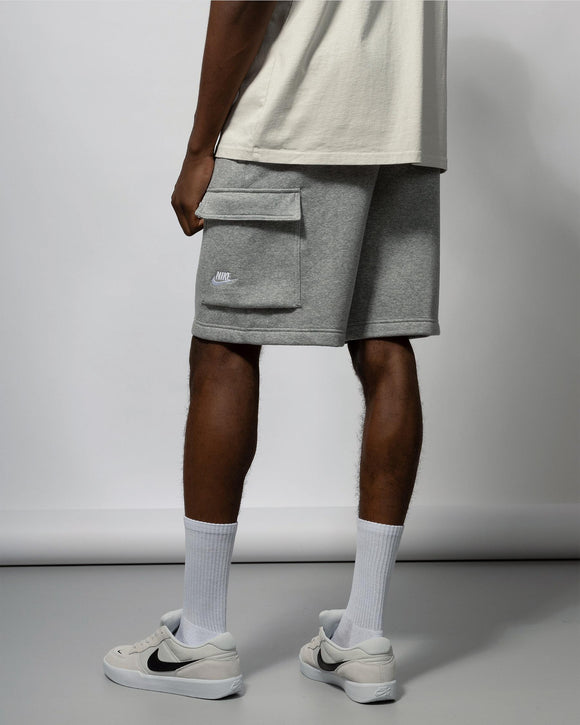 Nike NSW Club Cargo Shorts In Dk Grey Heather