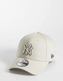New Era NY Yankees outline logo cap in beige