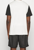 T-shirts Mitchell & Ness
Pre-owned
Clubwear – off-white