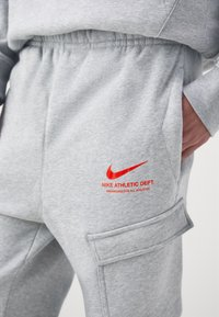 Nike Sportswear Cargo trousers - grey heather/mottled grey