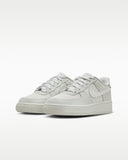NIke Air Force
' Shoes