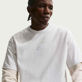 Nike Sportswear Premium Essentials