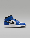 Air Jordan 1 Mid Older Kids' Shoes