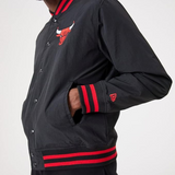 New Era - NBA Chicago Bulls Script Bomber Jacket Colour: Black