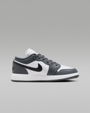 Air Jordan 1 Low Older Kids' Shoes