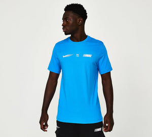 Nike Standard Issue FB HBR T-Shirt