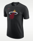 Miami Heat Essential
Men's Nike NBA T-Shirt