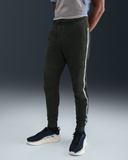 Nike Tech
Men's Fleece Joggers with Reflective