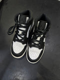 GRADE SCHOOL AIR JORDAN 1 MID SE