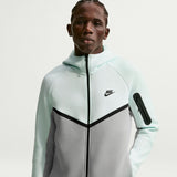 Nike Club Fleece Men's Tech hoodie