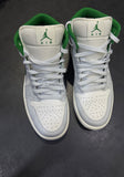 Air Jordan 1 Mid
Men's Shoes