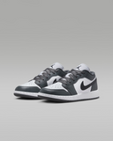 Air Jordan 1 Low Older Kids' Shoes