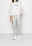 Nike Sportswear Seconde main Pantalon cargo - grey