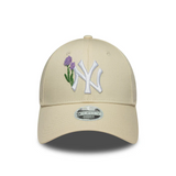New York Yankees Womens MLB Beaded Cream 9FORTY Adjustable Cap