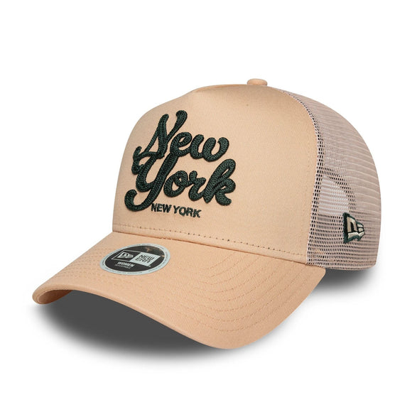 New Era City Pastel Pink 9FORTY E-Frame Trucker Cap |