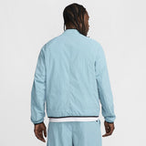 Nike Tech
Men’s Jacket and Top