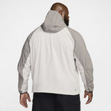 Nike Tech
Men's Woven Jacket