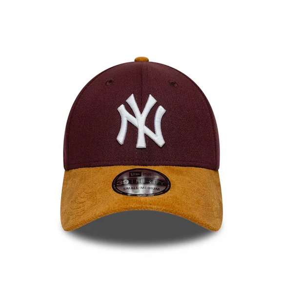 New York Yankees MLB Dark Purple 39THIRTY Stretch Fit Cap