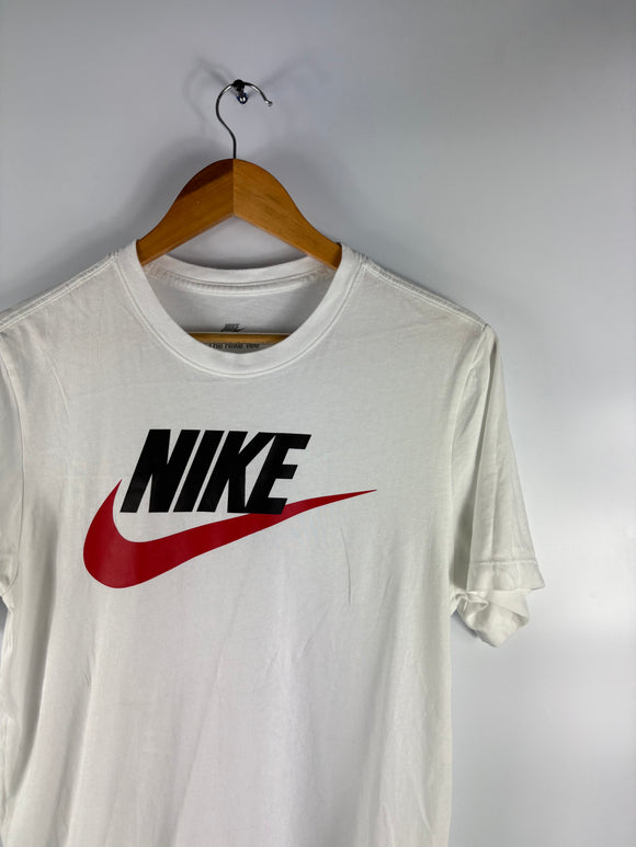Nike  T-shirt