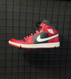 Air Jordan 1 Mid
Men's Shoes
