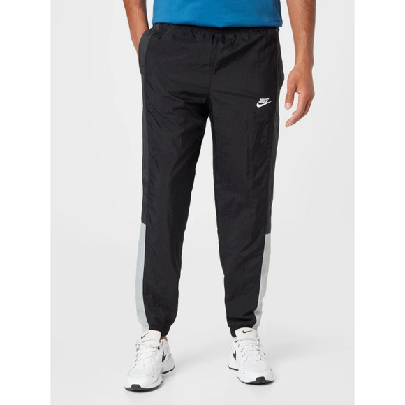 Nike Sportswear Sport Essentials pants