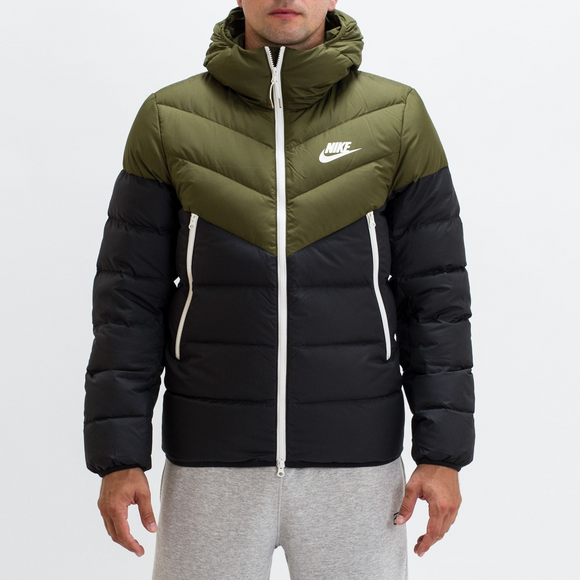 Nike Down D Hooded Jacket In Green