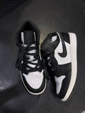 GRADE SCHOOL AIR JORDAN 1 MID SE