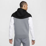 Nike Sportswear Tech Fleece Windrunner
Men's Full-Zip Hoodie
