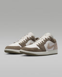 Air Jordan 1 Low
Men's Shoes