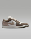 Air Jordan 1 Low
Men's Shoes