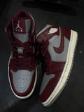 Air Jordan 1 Mid
Men's Shoes