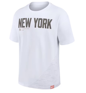 New York Yankees Nike Statement Swoosh Max 90 Tee - Mens