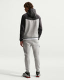 Nike Tech
Men's Fleece Joggers