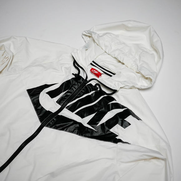 Nike air Jacket ( مستعمل )