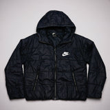 Nike jacket ( مستعمل )