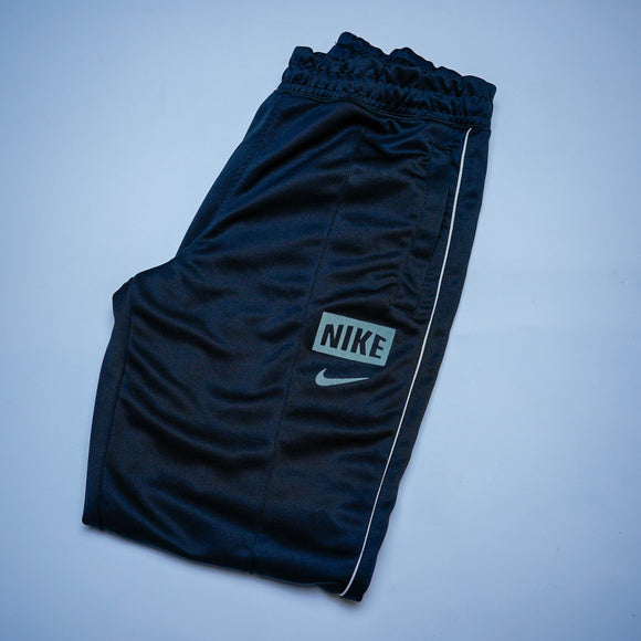 Nike Joggers ( مستعمل )