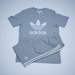 Adidas Original ensemble pack ( مستعمل )