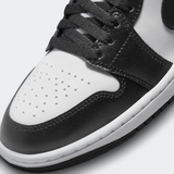 Air Jordan 1 Mid "Panda"