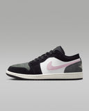 Air Jordan 1 Low SE
Men's Shoes