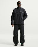 Nike Tech
Men's Woven Jacket