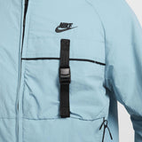 Nike Tech
Men’s Jacket and Top