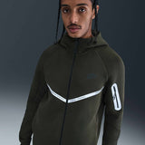 Nike Tech
Men's Full-Zip Fleece Windrunner Jacket with Reflective Design Accents